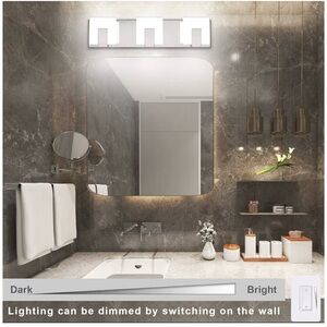 Modern Bathroom Vanity Light Fixture - Silver